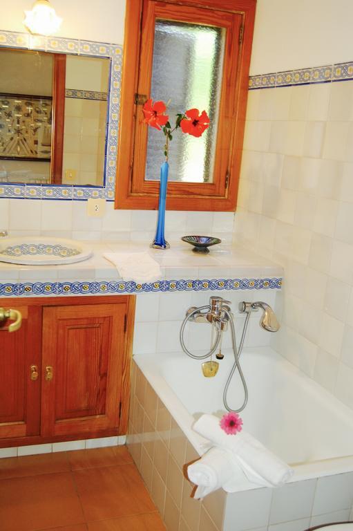 Private Villas Puerto Pollensa For Family Groups, Private Mountain Ideal For Runners, Trailers, Hikers, It Is Approximately 3 Minute Walk From The Beach Exterior photo
