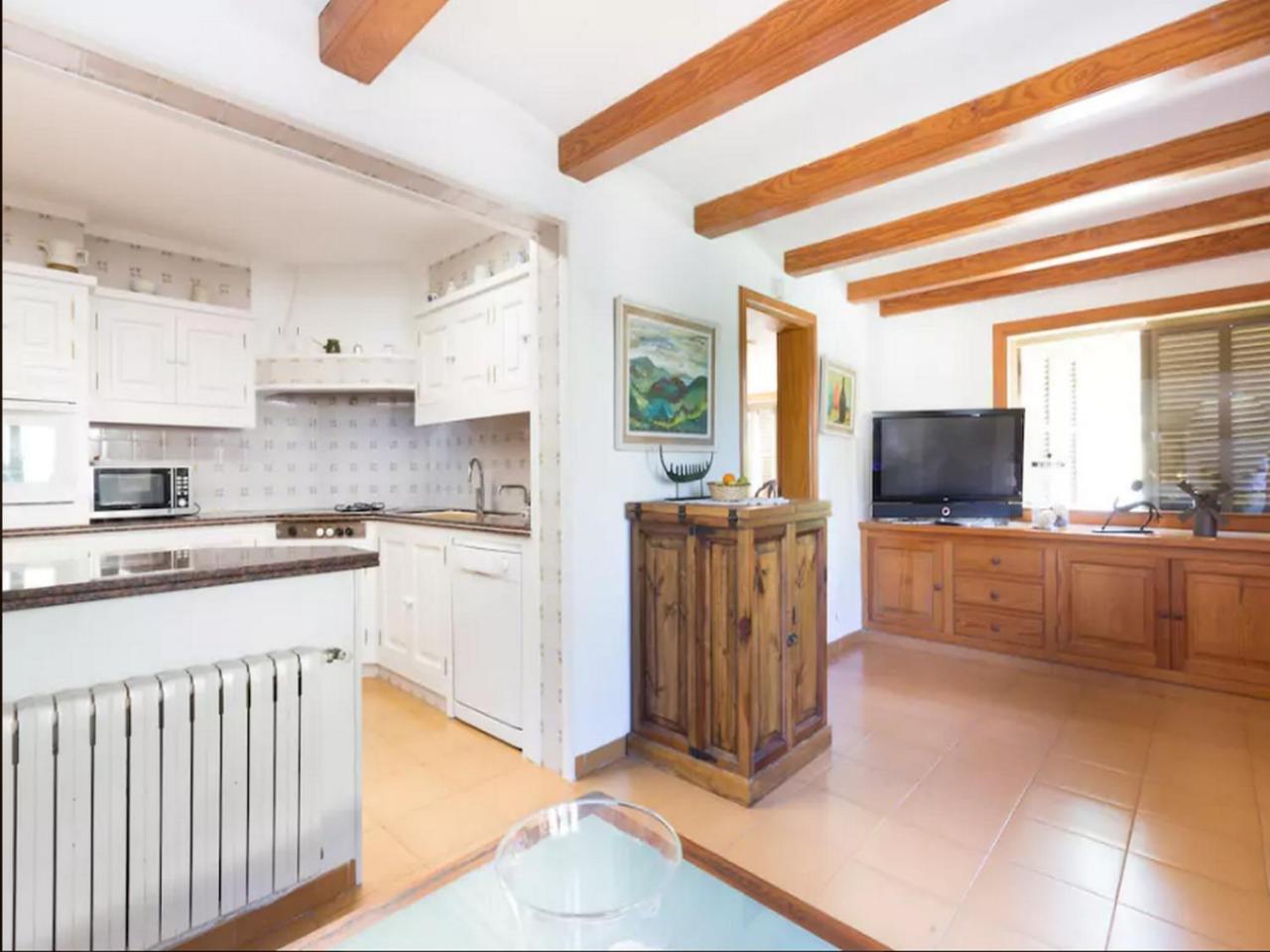 Private Villas Puerto Pollensa For Family Groups, Private Mountain Ideal For Runners, Trailers, Hikers, It Is Approximately 3 Minute Walk From The Beach Exterior photo