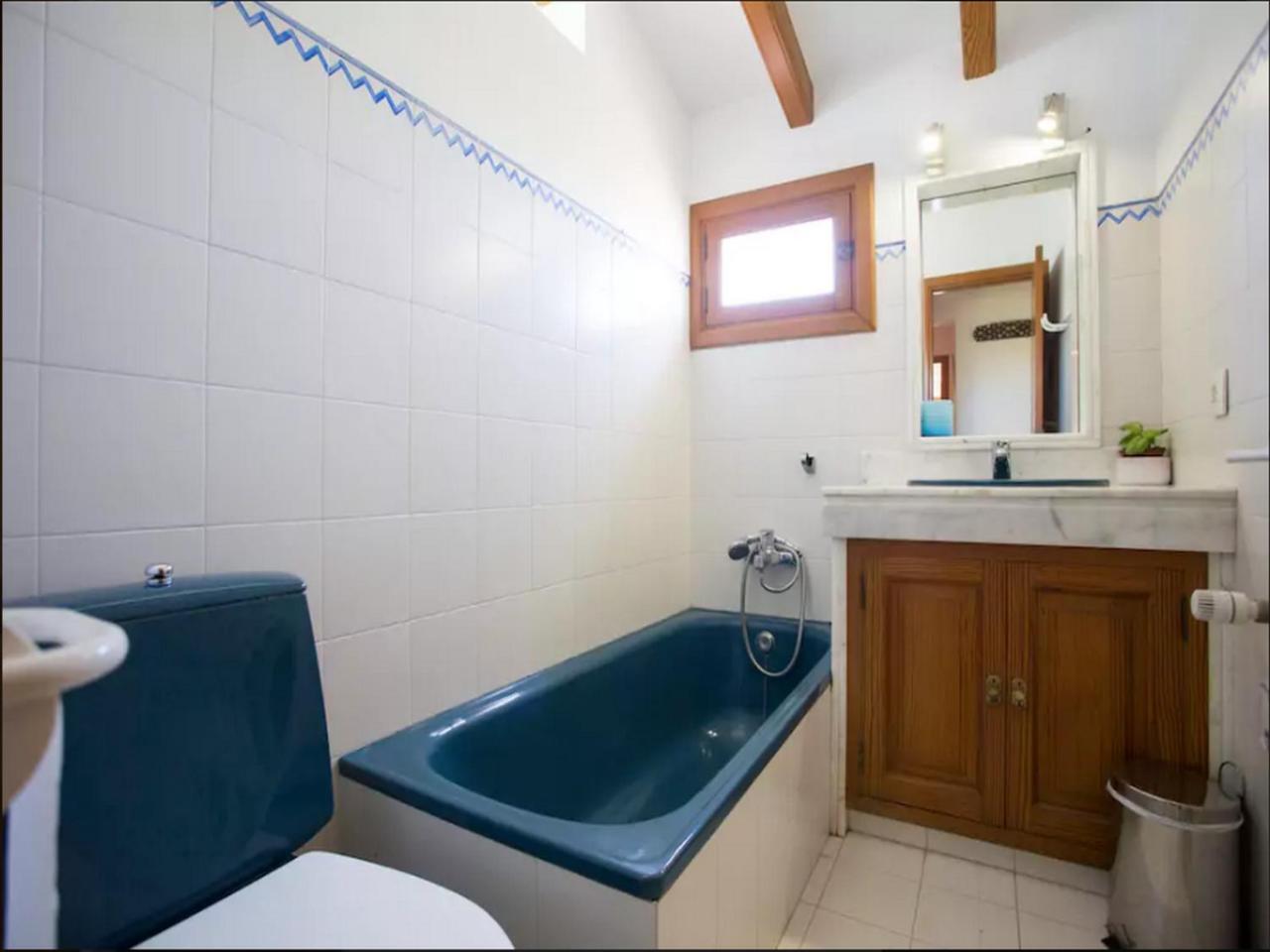 Private Villas Puerto Pollensa For Family Groups, Private Mountain Ideal For Runners, Trailers, Hikers, It Is Approximately 3 Minute Walk From The Beach Exterior photo